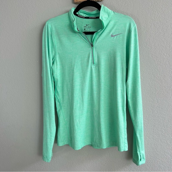 Nike Women's Quarter Zip - Picture 2 of 7